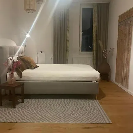 Apartamento Wunderschoene Cityoase In Mitte